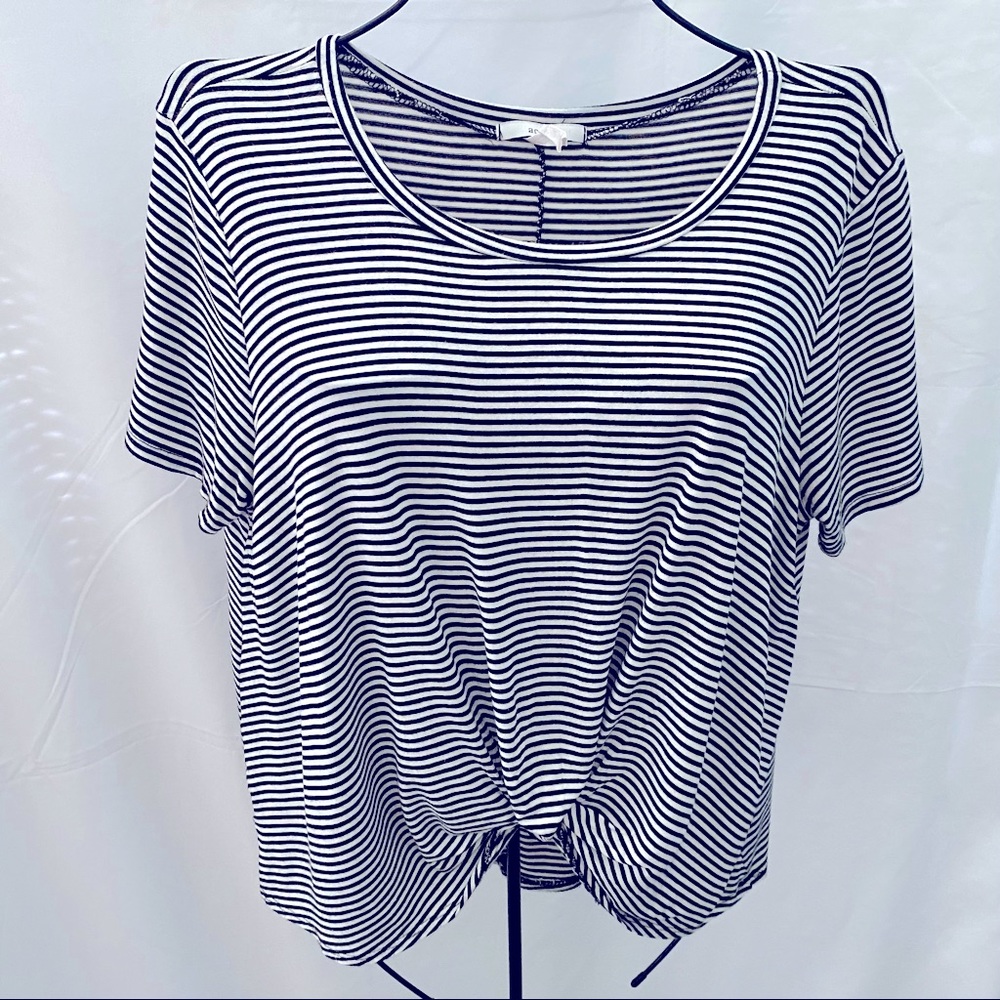 Acemi TShirt Top Size Large